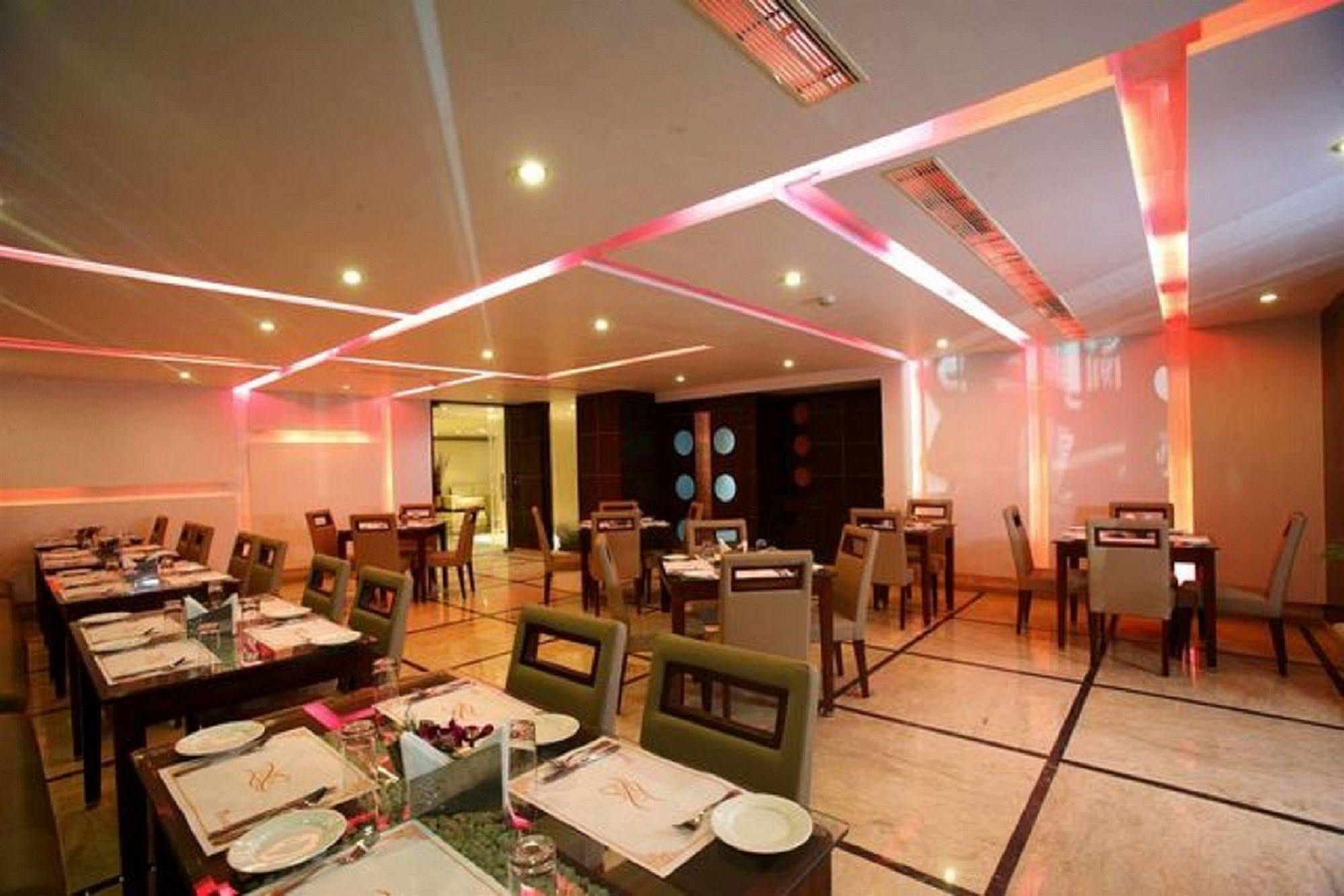 Citrine Hotell Bangalore Exteriör bild