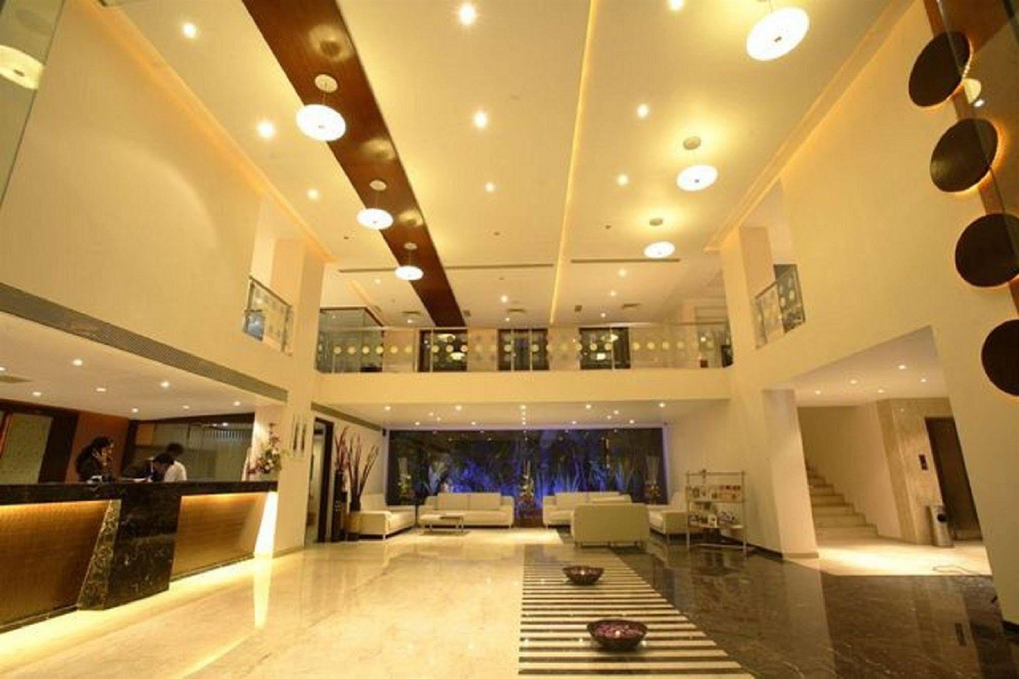 Citrine Hotell Bangalore Exteriör bild